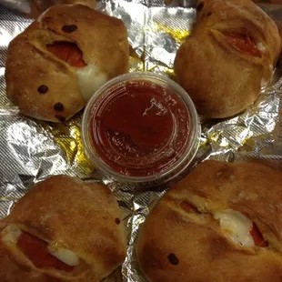 Pepperoni rolls