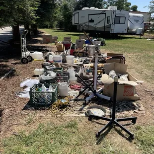 Here is how estate people left things outside