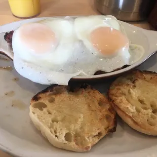Country hash with 2 eggs over easy