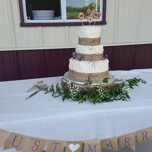 Rustic Wedding Cake
