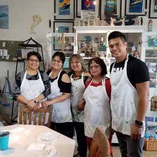 Bf, mom and sisters