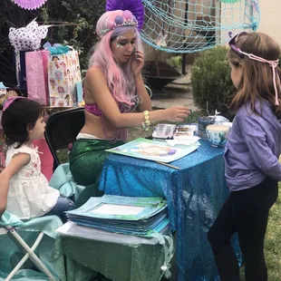 Mermaid Monica turning the girls into mermaids!