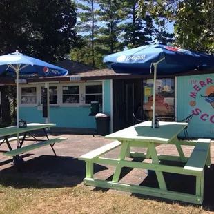 Just a few of our outdoor seating options