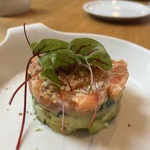 Salmon Tartare ($16) - Loved this