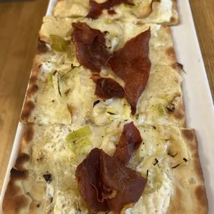 Prosciutto Flatbread