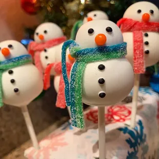 Christmas Cake Pops