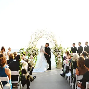 MERRY WEDDINGS : Ryan &amp; Celena getting married in front of their closest friends family. Kansas City, MO Wedding DJ &amp; Wedding MC