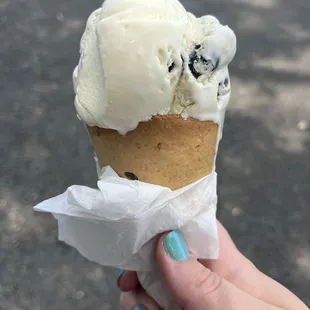 Lemon blueberry ice cream