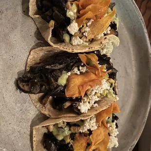 Tacos de Hongos y Huitlacoche
