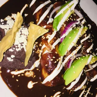 Enchiladas de Mole