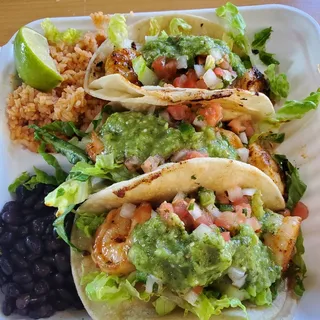 Chipotle shrimp tacos
