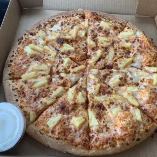 Pineapple pizza Large for $5.99