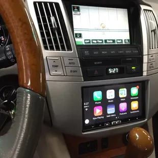 Alpine CarPlay deck install in a Lexus RX330.