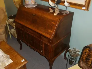 Elegant Consignments