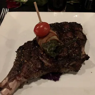 20 oz. Chicago Bone-In Rib-Eye