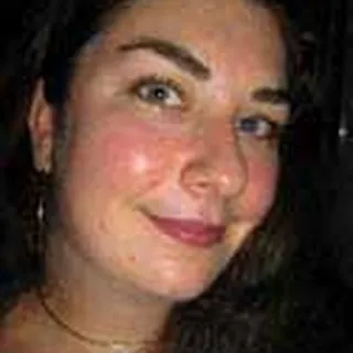 Leah R.
