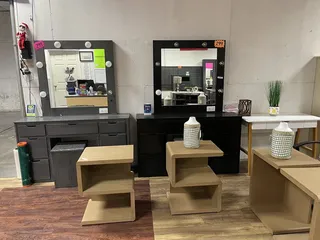 El Paso Discount Warehouse