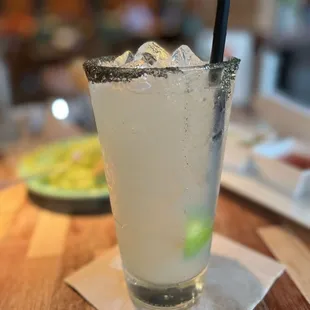 La perfección (very overpriced and subpar)