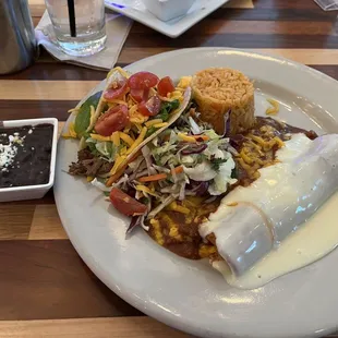 Cremaqueso Enchiladas