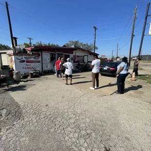 In Line for OK BBQ