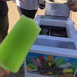 Fruitiki Popsicles carts