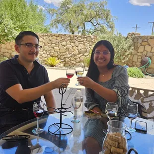 Wine tours make unique and fun date days!