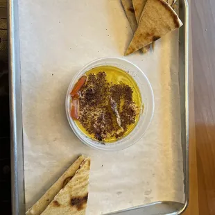 Hummus with pita