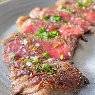 12 OZ. BAHARAT SPICED STRIP LOIN