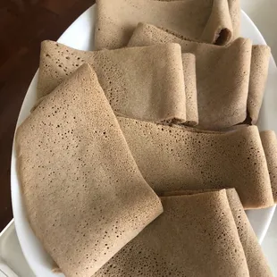 Injera (ethiopian bread)