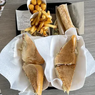 2 meals and a quesito thingy