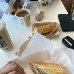 Classic Turkey Sandwich &amp; Quesito
