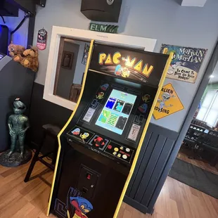 Nostalgic arcades