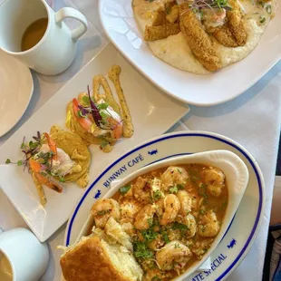 Shrimp &amp; Grits, Fried Green Tomatoes, and Catfish &amp; Grits! @diningwithkels