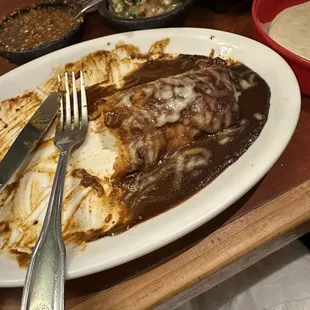 Mole enchilada