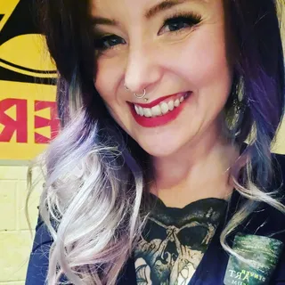 Kat S.