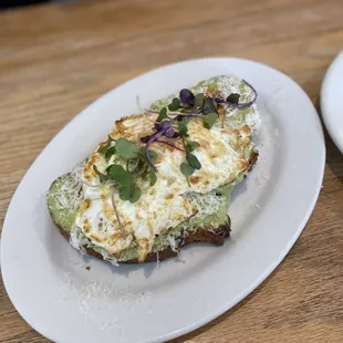 AVOCADO TOAST