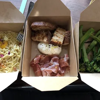 BURRATA & PROSCIUTTO