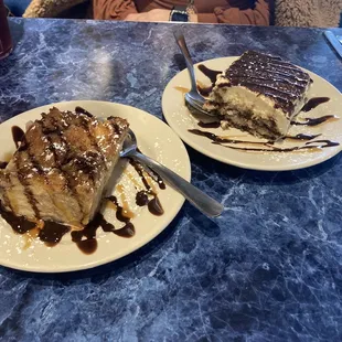 Tiramisu and bread pudding were soooo good!!!