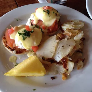 Smoked Salmon Benedict