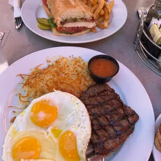 Chicken Avocado Sandwich