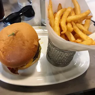 California Bacon Burger