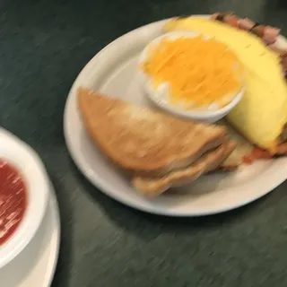 CHEESE GRITS