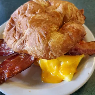 Bacon, Egg & Cheese Croissant