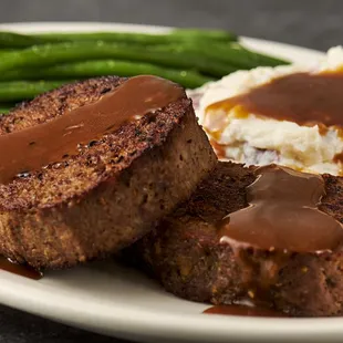 meatloaf with gravy and mashed potatoes
