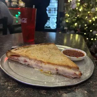 VIP STUFFED PIZZA SLICE