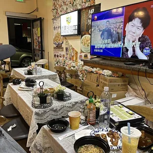 Messy home decor but the food is delicious and good proportion