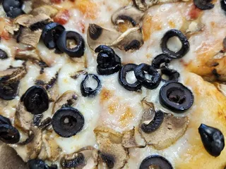 Walkers Pizza & Deli