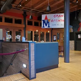 the entrance to the restaurant