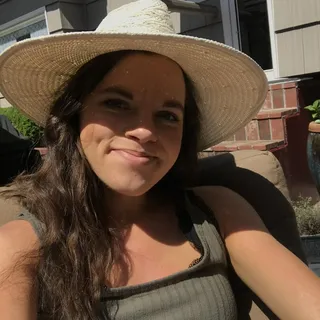 Amanda W.