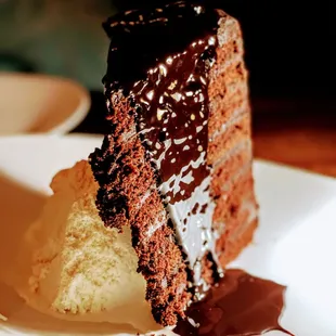 9-layered chocolate cake